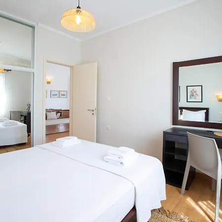 Chrisanto Townhouse *