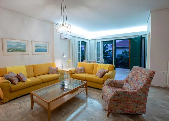 Chrisanto Townhouse Lefkada City