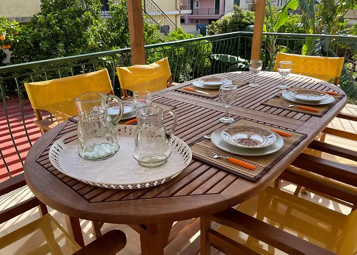 Lägenhet Chrisanto Townhouse